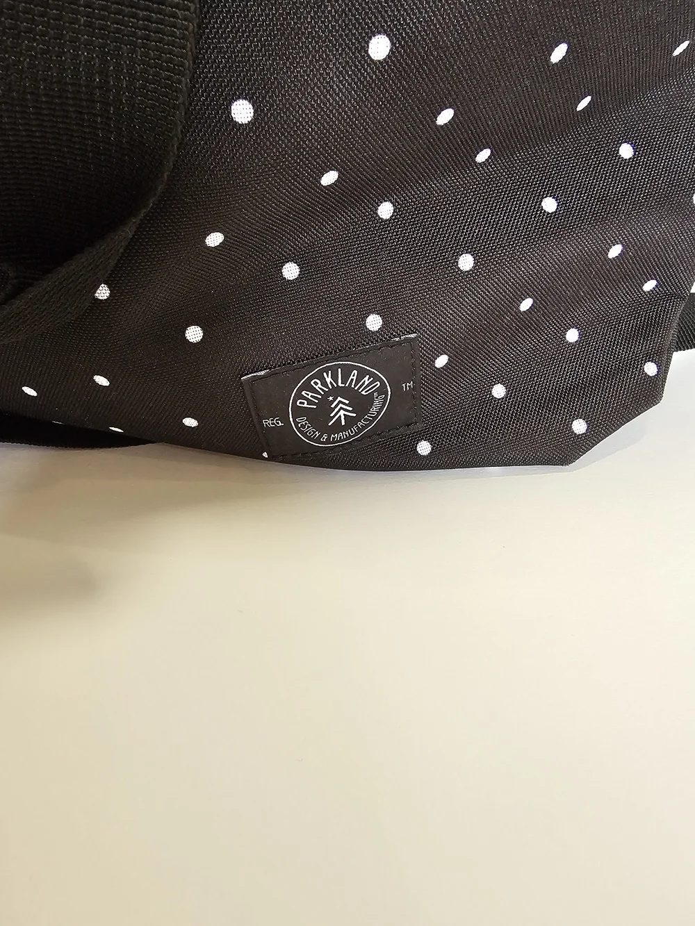 NWT Parkland Fairview Diaper Bag B/W Polka Dots With Matching Changer And Strap